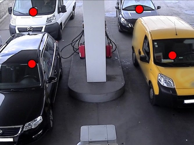 Parquery detects which fuel pump is available