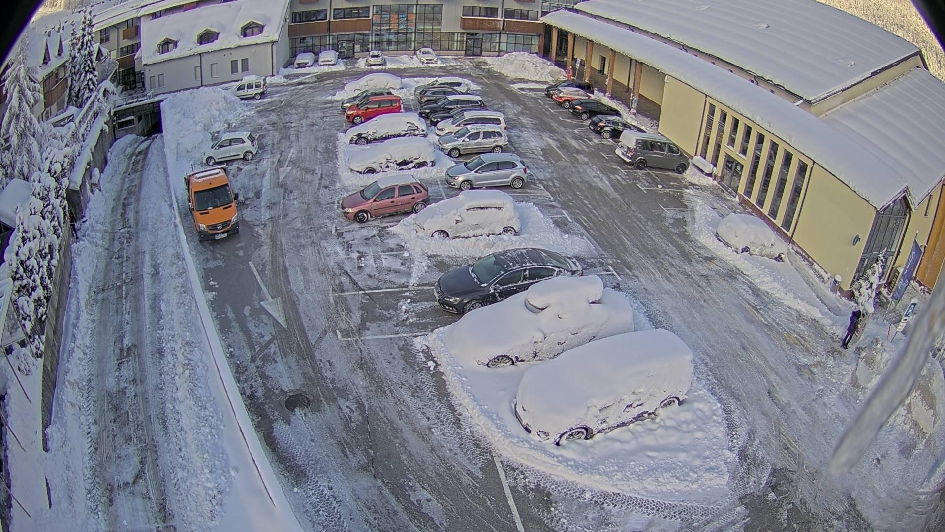 Parquery detects vehicles under snow