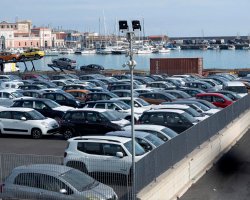Parquery tells customers how long each vehicle has been parked in docks.